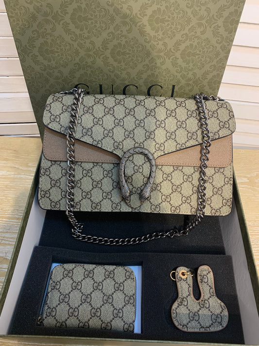 Gucci set of purse, purses and large medallion with box