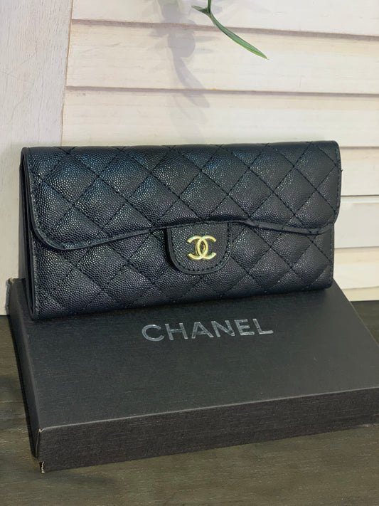 Large black Chanel purse with box